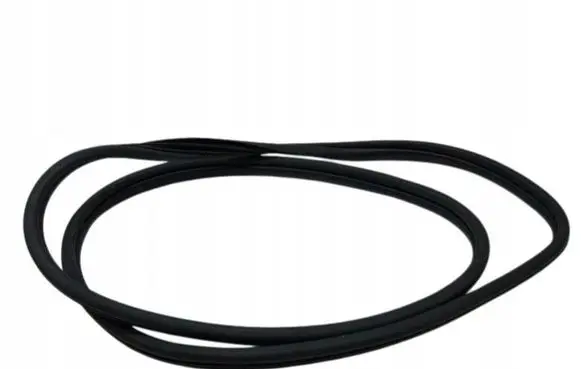 Hyundai Tucson TL Rubber seal front door (on door) 