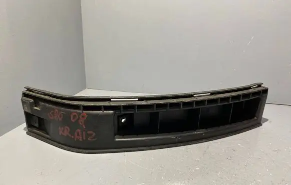 Volvo S80 Rear bumper mounting bracket 30655124 BP3EA