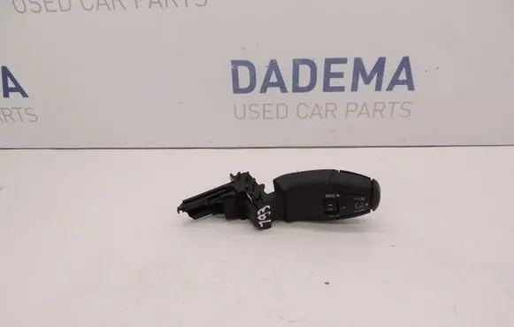 Citroen C3 Steering wheel buttons/switches D193