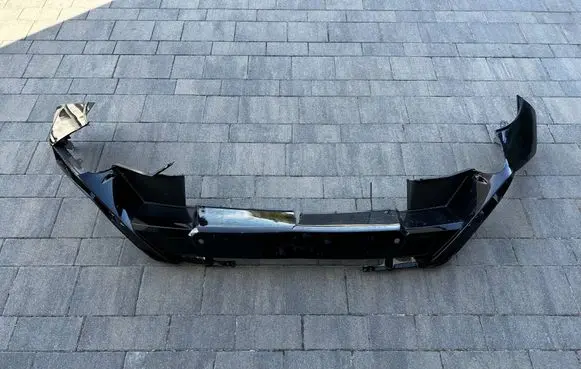 Lamborghini Urus Front bumper lip 4ML807110