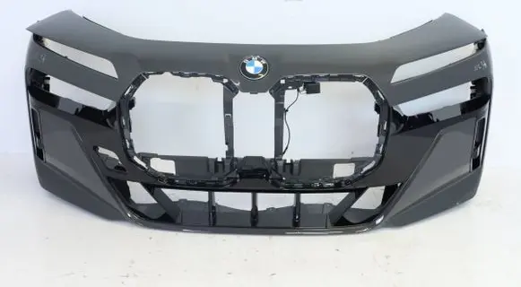 BMW 7 G70 Front bumper 21658688