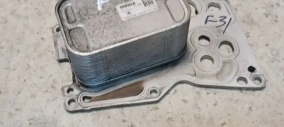 Engine oil radiator