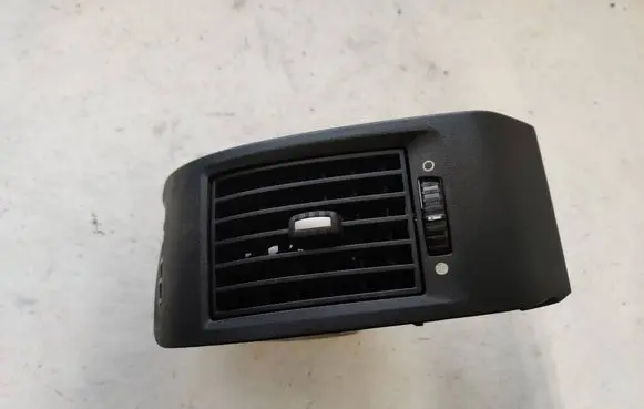 Fiat Ducato Dashboard side air vent grill/cover trim LS385822 ST44762 C391