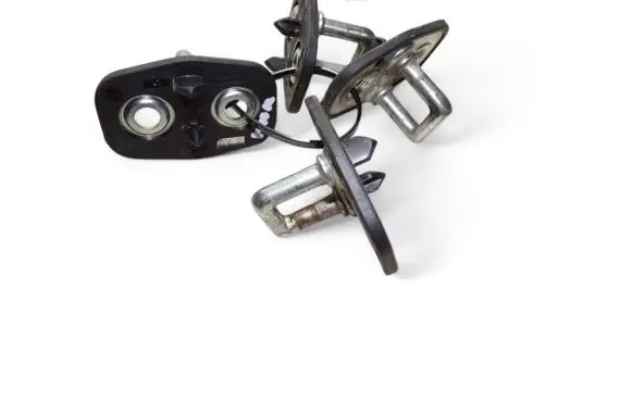 Citroen C5 Front door lock loop/hook striker 9655466380