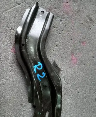 Audi Q5 SQ5 Radiator mount bracket 80A805528 02K3115