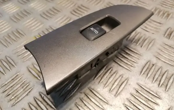 Lexus IS 220D-250-350 Electric window control switch 7427253010