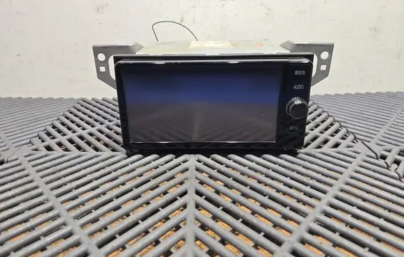 Toyota Yaris Screen/display/small screen 0860500A50 3NB04939 1390016250F131