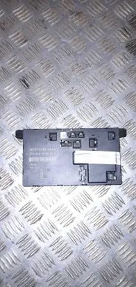 Mercedes-Benz E W211 Door control unit/module 2118207526