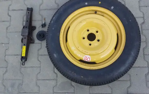 R19 alloy rim