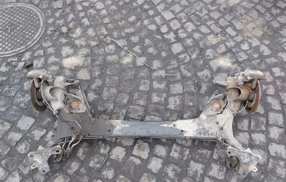 Renault Scenic II - Grand scenic II Rear axle beam 