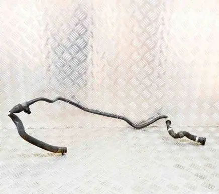 BMW i8 Engine coolant pipe/hose