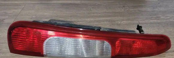 Ford Focus C-MAX Rear/tail lights 3M5113A603AA