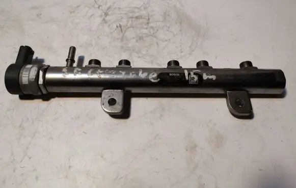 Jeep Grand Cherokee Fuel main line pipe