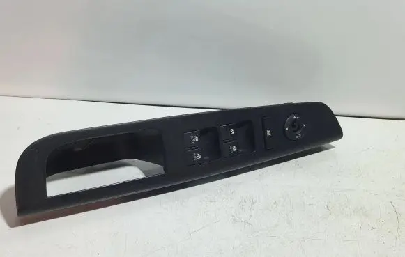 KIA Ceed Electric window control switch 823511H010 071112