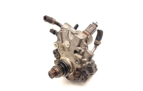 Mercedes-Benz C W205 Fuel injection high pressure pump A6510703301 28447442