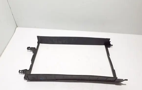 Renault Express Intercooler air guide/duct channel 165526394R