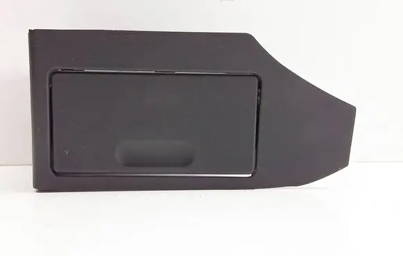 BMW 5 E39 Rear door ashtray 8200233