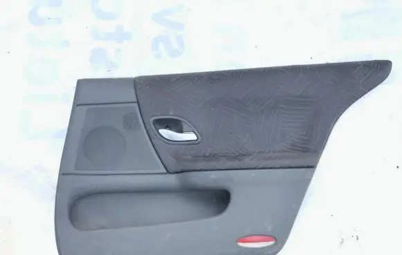 Renault Laguna II Rear door card panel trim 8200109128