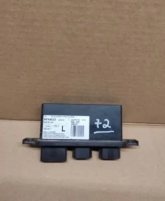 Renault Laguna II Light module LCM 8200261815 89901281F L000531191