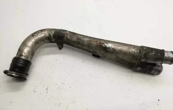 Audi Q7 4L Air intake duct part 7L6145945