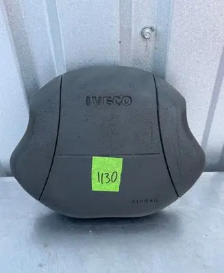 Steering wheel airbag