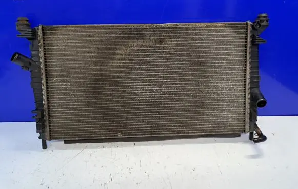 Volvo S40 Coolant radiator 30741094
