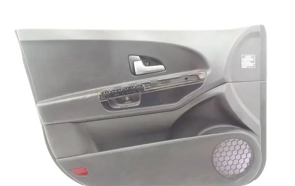 KIA Ceed Front door card panel trim 823101H000 1298955