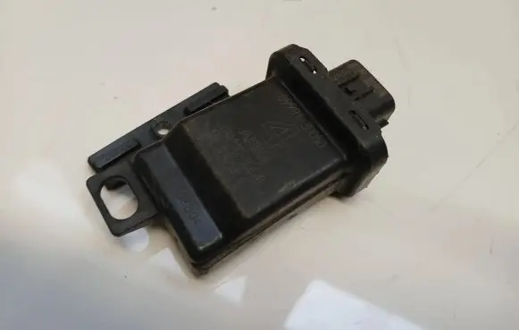 Toyota RAV 4 (XA30) Door control unit/module 8999130050 8B04 4841101G620