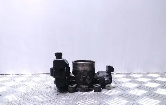 Toyota Avensis T250 Electric throttle body valve 1923002010