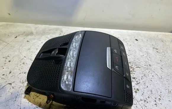Mercedes-Benz C W205 Front seat light A0008275323 0009008407 A0009018503
