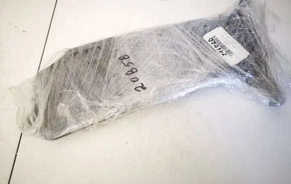 BMW 4 F32 F33 Other rear door trim element 7310182