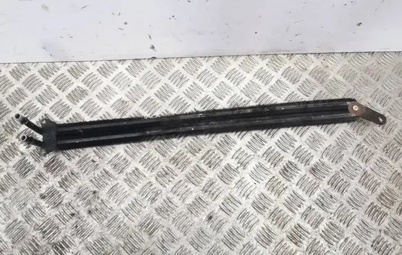 Maserati Quattroporte Power steering radiator 
