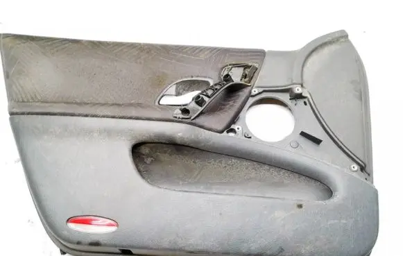 Renault Laguna II Front door card panel trim 8200000081