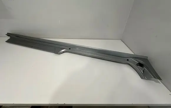 Toyota Sienna XL40 IV Sill 7585108040 7585105050 7586308080