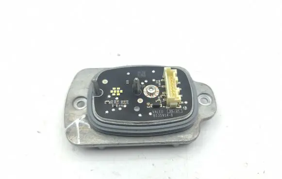 Ford Kuga III LED ballast control module B135914B