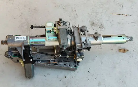 Tesla Model S Steering wheel axle A2044601416