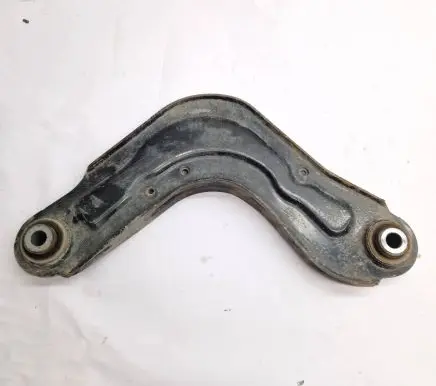 Chrysler Pacifica Rear control arm 68445336AA 68445336