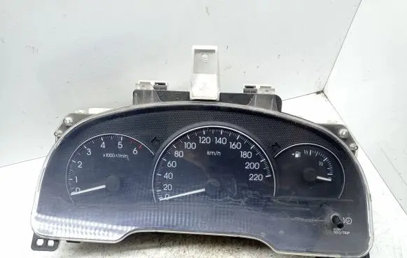 Toyota Avensis Verso Speedometer (instrument cluster) 8380044530
