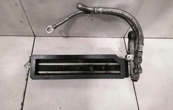 BMW M5 Transmission/gearbox oil cooler 23017838937