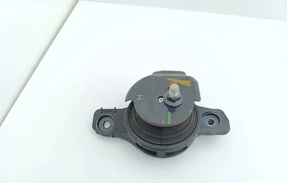 Subaru Outback (BT) Engine mount bracket 41022FL01A