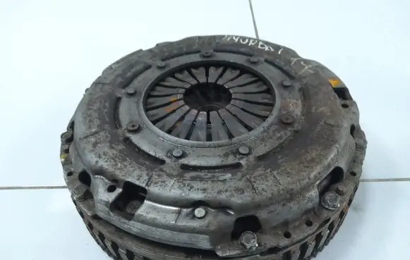 KIA Ceed Clutch set kit 32021