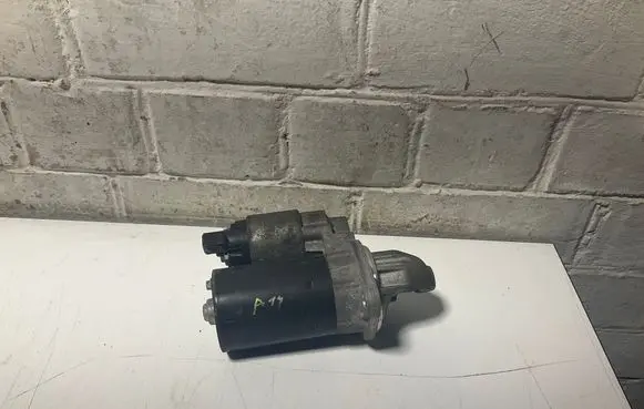 BMW 5 E60 E61 Starter motor 7594292 0001107424