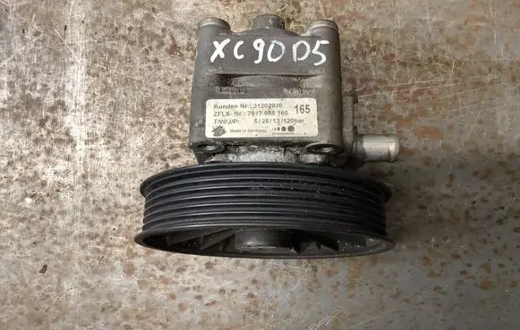 Volvo XC90 Power steering pump 7611332138 31202936