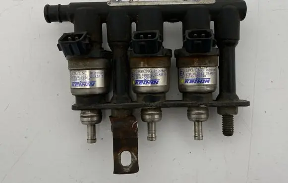 Nissan Murano Z50 LP gas injectors set 67R010092 110R000020 18030340