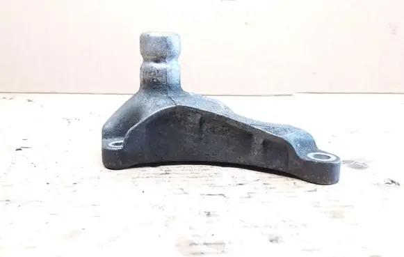 Audi A6 S6 C6 4F Engine mounting bracket 4F0199343F