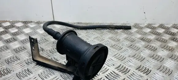 Audi A8 S8 D2 4D Breather/breather pipe/hose 057103495C