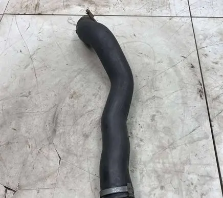 Volvo S60 Intercooler hose/pipe BG916K863 D05WE