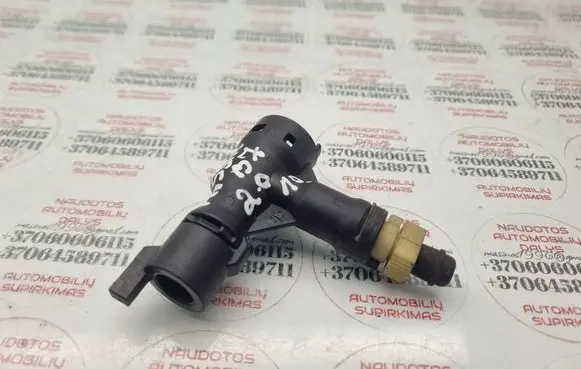 Volkswagen PASSAT B7 Clutch pipe/line 1K0721468C