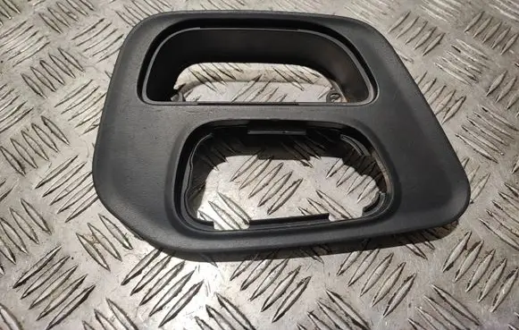 Dodge Challenger Dashboard center trim panel 64981