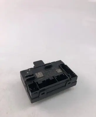 Volkswagen Golf VI Door control unit/module 5Q4959592E